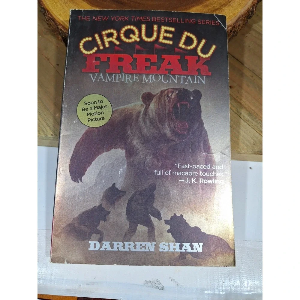 Lot‎ of 21 Darren Shan Books - Many of the Cirque Du Freak Series